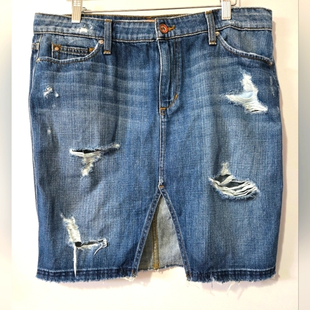 JOE'S Distressed Denim Mini Skirt With Front Slit. Size 31